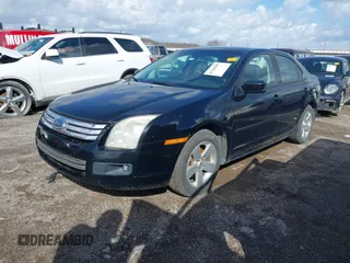 2007 Ford Fusion SE with VIN 3FAHP07177R105132, listed as a IAAI auction lot 41705099 with 222,344 mi miles. Bid and sale history available at carsss.com. Image 2.