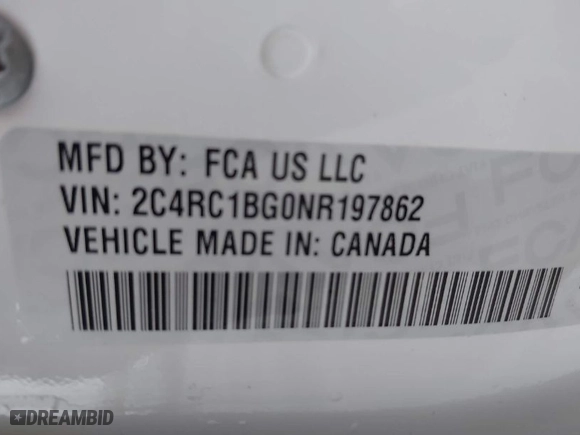 2022 Chrysler Pacifica Touring L with VIN 2C4RC1BG0NR197862, listed as a IAAI auction lot 41956881 with 72,576 mi miles. Bid and sale history available at carsss.com. Image 9.
