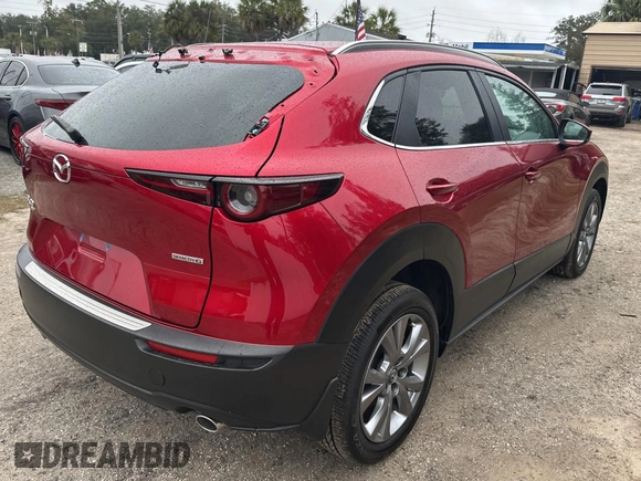 2024 Mazda CX-30 S Preferred z VIN 3MVDMBCM0RM614880, wystawiony jako Copart lot #86984534 z przebiegiem 1 967 mil mil oraz Czysty tytuł • Clean title. Historia ofert i sprzedaży dostępna na DreamBid. Obrazek 4.
