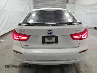 2017 BMW 3 Series 330i xDrive with VIN WBA8Z9C52HG452794, listed as a Copart auction lot 87289364 with 82,108 mi miles and Clean Title. Bid and sale history available at carsss.com. Image 6.