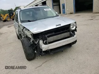 2017 Jeep Renegade Altitude с VIN ZACCJABB7HPE93972, выставлен на аукционе Copart как лот 58020285 с пробегом 71 234 миль миль и Списание • Salvage title. История ставок и продаж доступна на DreamBid. Изображение 14.