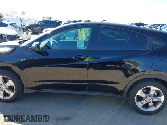 2021 Honda HR-V LX with VIN 3CZRU5H32MM724941, listed as a IAAI auction lot 41647591 with 41,408 mi miles. Bid and sale history available at carsss.com. Image 15.