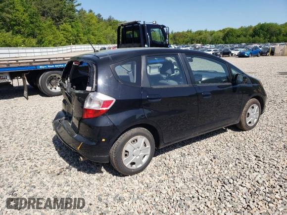2013 Honda Fit с VIN JHMGE8H3XDC034270, выставлен на аукционе Copart как лот 57486305 с пробегом 92 093 миль миль и Списание • Salvage title. История ставок и продаж доступна на DreamBid. Изображение 3.