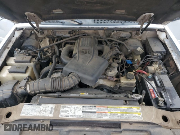 2001 Ford Explorer Sport Trac with VIN 1FMZU67E51UA46266, listed as a Copart auction lot 56628755 with 210,524 mi miles and Salvage title. Bid and sale history available at DreamBid. Image 11.