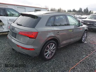 2023 Audi Q5 S line Prestige with VIN WA1F2AFY4P2121307, listed as a IAAI auction lot 41579550 with 13,869 mi miles. Bid and sale history available at carsss.com. Image 4.
