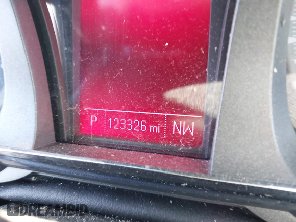 2017 GMC Terrain SLE z VIN 2GKALNEK2H6199496, wystawiony jako IAAI lot #41632391 z przebiegiem 123 326 mil mil oraz . Historia ofert i sprzedaży dostępna na DreamBid. Obrazek 15.