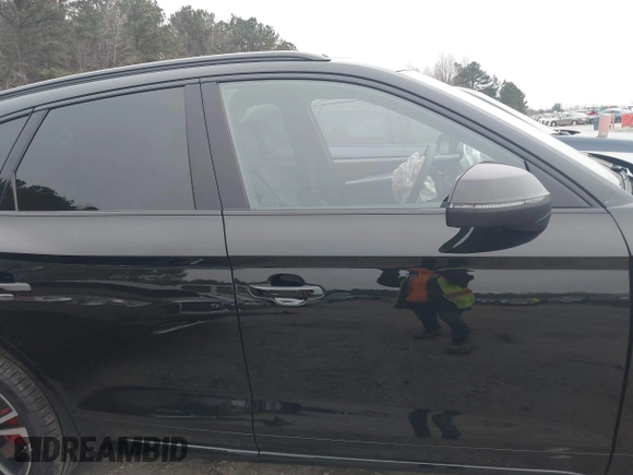 2025 Audi Q5 S line Premium Plus with VIN WA1EAAFY7S2024867, listed as a IAAI auction lot 41298225 with 316 mi miles and . Bid and sale history available at DreamBid. Image 14.
