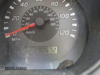 2002 Nissan Xterra XE z VIN 5N1DD28T52C590578, wystawiony jako IAAI lot #41822908 z przebiegiem 290 672 mil mil oraz . Historia ofert i sprzedaży dostępna na DreamBid. Obrazek 16.