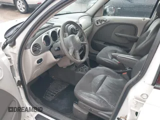 2002 Chrysler PT Cruiser Limited with VIN 3C8FY68B62T347185, listed as a IAAI auction lot 42166377 with 87,157 mi miles. Bid and sale history available at carsss.com. Image 12.