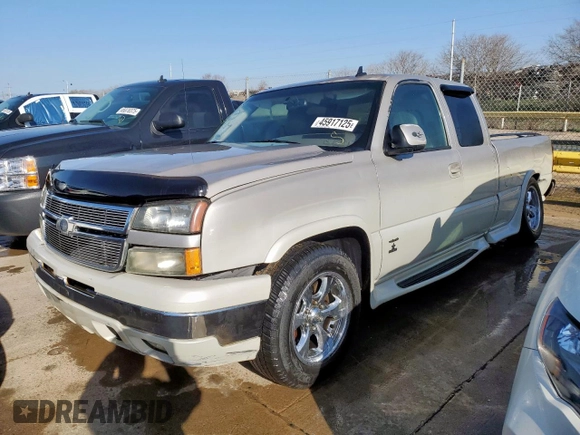 2006 Chevrolet Silverado 1500 LT1 with VIN 1GCEC19T86Z130760, listed as a Copart auction lot 45917125 with 179,023 mi miles and Salvage Title. Bid and sale history available at DreamBid. Image 1.