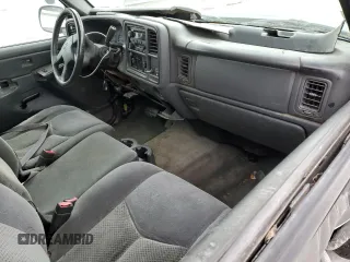 2004 Chevrolet Silverado 1500 with VIN 1GCEK19TX4E186657, listed as a Copart auction lot 45298555 with 251,061 mi miles and Salvage Title. Bid and sale history available at DreamBid. Image 8.