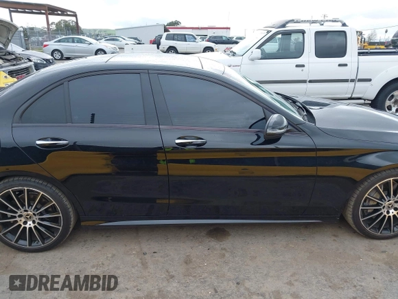 2018 Mercedes-Benz C 300 with VIN WDDWF4JB7JR419997, listed as a IAAI auction lot 41915307 with 77,737 mi miles and . Bid and sale history available at carsss.com. Image 14.