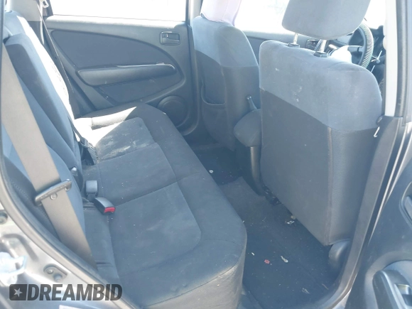 2005 Mitsubishi Outlander LS with VIN JA4LX31F75U032886, listed as a IAAI auction lot 41803513 with 229,838 mi miles. Bid and sale history available at carsss.com. Image 8.