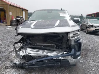 2022 Chevrolet Silverado 1500 LT with VIN 1GCUDDET0NZ597606, listed as a IAAI auction lot 40943441 with 32,673 mi miles and . Bid and sale history available at DreamBid. Image 12.