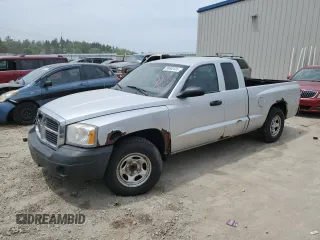 2006 Dodge Dakota ST z VIN 1D7HE22K56S580539, wystawiony jako Copart lot #60862435 z przebiegiem 159 804 mil mil oraz Czysty tytuł • Clean title. Historia ofert i sprzedaży dostępna na DreamBid. Obrazek 1.