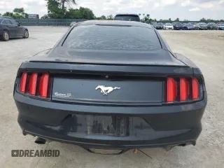 2017 Ford Mustang EcoBoost z VIN 1FA6P8TH0H5239347, wystawiony jako Copart lot #59387815 z przebiegiem Nie podano mil oraz Szkoda całkowita • Salvage title. Historia ofert i sprzedaży dostępna na DreamBid. Obrazek 6.