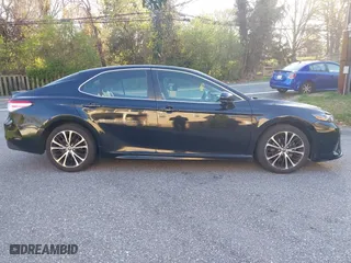 2018 Toyota Camry LE with VIN JTNB11HK9J3015903, listed as a IAAI auction lot 41949640 with 82,161 mi miles. Bid and sale history available at carsss.com. Image 14.