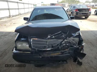 1996 Mercedes-Benz C with VIN WDBHA28E1TF402525, listed as a Copart auction lot 69050504 with 178,492 mi miles and Salvage Title. Bid and sale history available at carsss.com. Image 5.
