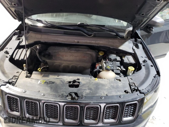 2018 Jeep Compass Trailhawk with VIN 3C4NJDDB4JT184997, listed as a Copart auction lot 48943005 with 119,778 mi miles and Salvage title. Bid and sale history available at DreamBid. Image 12.