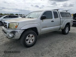 2007 Toyota Tacoma PreRunner z VIN 5TETU62N67Z373549, wystawiony jako Copart lot #56709385 z przebiegiem 275 263 mil mil oraz Czysty tytuł • Clean title. Historia ofert i sprzedaży dostępna na DreamBid. Obrazek 1.