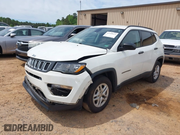 2018 Jeep Compass Sport z VIN 3C4NJCAB0JT471302, wystawiony jako IAAI lot #42318825 z przebiegiem 82 328 mil mil oraz . Historia ofert i sprzedaży dostępna na DreamBid. Obrazek 17.