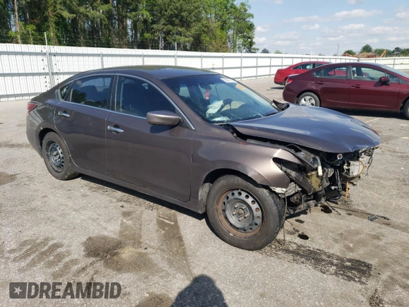 2014 Nissan Altima 2.5 S with VIN 1N4AL3AP8EN205915, listed as a Copart auction lot 52527785 with 249,986 mi miles and Salvage Title. Bid and sale history available at carsss.com. Image 4.