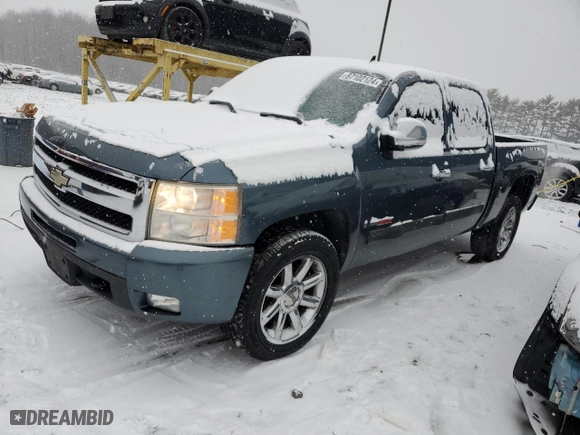 2007 Chevrolet Silverado 1500 LTZ with VIN 2GCFK13Y671616179, listed as a Copart auction lot 87102124 with 230,400 mi miles and Clean Title. Bid and sale history available at carsss.com. Image 1.