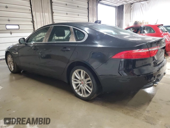 2016 Jaguar XF 35t Prestige z VIN SAJBK4BV7GCY20167, wystawiony jako Copart lot #44058185 z przebiegiem Nie podano mil oraz Czysty tytuł • Clean title. Historia ofert i sprzedaży dostępna na DreamBid. Obrazek 2.