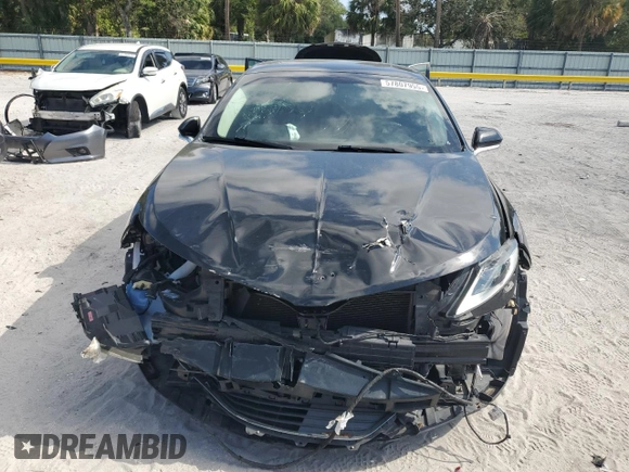 2016 Lincoln MKZ with VIN 3LN6L2J96GR601042, listed as a Copart auction lot 57807955 with 102,191 mi miles and Salvage title. Bid and sale history available at DreamBid. Image 5.