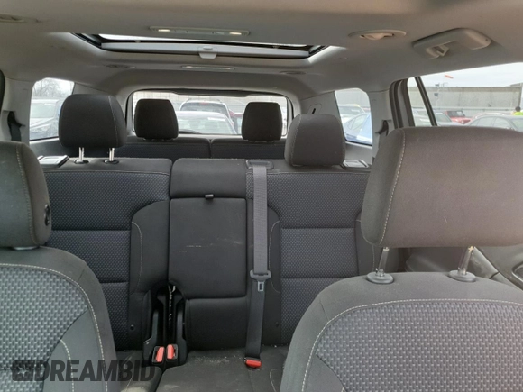 2020 GMC Acadia SLE z VIN 1GKKNRLS6LZ184621, wystawiony jako Copart lot #48518965 z przebiegiem 72 267 mil mil oraz Szkoda całkowita • Salvage title. Historia ofert i sprzedaży dostępna na DreamBid. Obrazek 10.