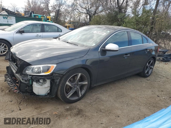 2015 Volvo S60 T6 R-Design Platinum with VIN YV1902TS7F1342056, listed as a Copart auction lot 79418384 with 224,403 mi miles and Salvage Title. Bid and sale history available at carsss.com. Image 1.