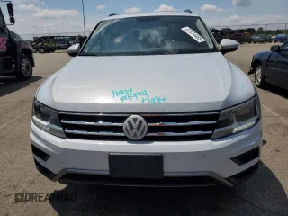 2018 Volkswagen Tiguan SEL z VIN 3VV2B7AX7JM126444, wystawiony jako Copart lot #61574485 z przebiegiem 86 720 mil mil oraz Szkoda całkowita • Salvage title. Historia ofert i sprzedaży dostępna na DreamBid. Obrazek 5.