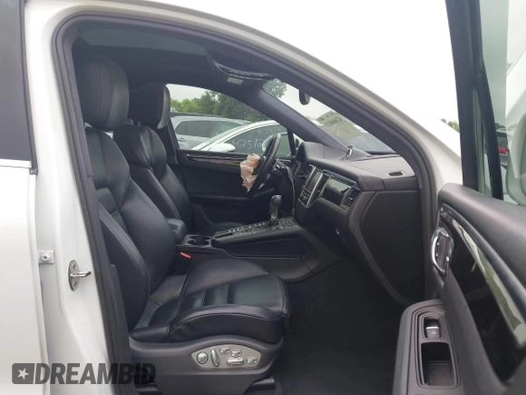2015 Porsche Macan Turbo with VIN WP1AF2A5XFLB93921, listed as a IAAI auction lot 42466833 with 89,098 mi miles and . Bid and sale history available at DreamBid. Image 5.