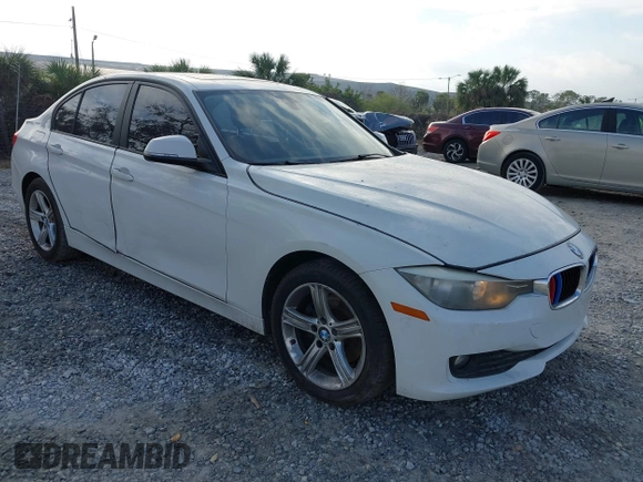 2014 BMW 3 Series 320i with VIN WBA3B1G59ENS78532, listed as a IAAI auction lot 41627172 with 133,049 mi miles. Bid and sale history available at carsss.com. Image 1.