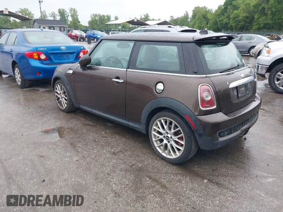 2010 MINI Hardtop S with VIN WMWMF7C50ATZ74395, listed as a IAAI auction lot 42227483 with 109,704 mi miles and . Bid and sale history available at DreamBid. Image 3.