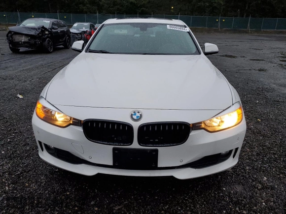 2015 BMW 3 Series 328d with VIN WBA3D3C54FK158491, listed as a Copart auction lot 86665894 with 146,739 mi miles and Clean title. Bid and sale history available at DreamBid. Image 5.