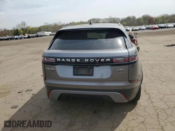 2018 Land Rover Range Rover Velar S z VIN SALYB2RN4JA769113, wystawiony jako Copart lot #53241335 z przebiegiem 59 368 mil mil oraz Szkoda całkowita • Salvage title. Historia ofert i sprzedaży dostępna na DreamBid. Obrazek 6.