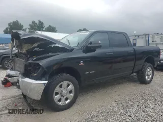 2014 Ram 2500 Tradesman z VIN 3C6UR5CL2EG106776, wystawiony jako Copart lot #58772615 z przebiegiem 124 887 mil mil oraz Szkoda całkowita • Salvage title. Historia ofert i sprzedaży dostępna na DreamBid. Obrazek 1.