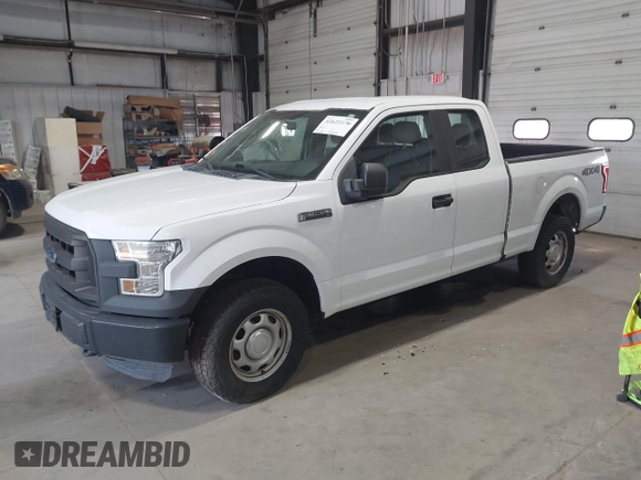 2015 Ford F-150 XLT with VIN 1FTFX1EF3FKD59476, listed as a IAAI auction lot 42622270 with 201,039 mi miles and . Bid and sale history available at DreamBid. Image 17.