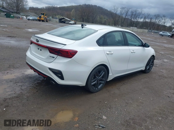 2021 Kia Forte GT-Line z VIN 3KPF34AD0ME393974, wystawiony jako IAAI lot #41953374 z przebiegiem 60 311 mil mil oraz . Historia ofert i sprzedaży dostępna na DreamBid. Obrazek 4.