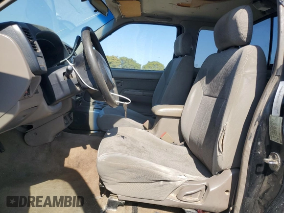 2001 Nissan Frontier XE z VIN 1N6DD26S71C397276, wystawiony jako Copart lot #60510325 z przebiegiem 190 273 mil mil oraz Szkoda całkowita • Salvage title. Historia ofert i sprzedaży dostępna na DreamBid. Obrazek 7.