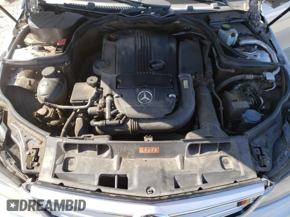 2013 Mercedes-Benz C 250 Sport с VIN WDDGF4HB1DR290685, выставлен на аукционе Copart как лот 62384345 с пробегом 124 584 миль миль и Списание • Salvage title. История ставок и продаж доступна на DreamBid. Изображение 11.