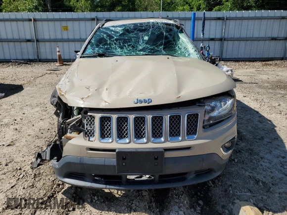 2017 Jeep Compass Latitude with VIN 1C4NJDEB9HD127855, listed as a Copart auction lot 56699735 with 119,046 mi miles and Salvage title. Bid and sale history available at DreamBid. Image 5.