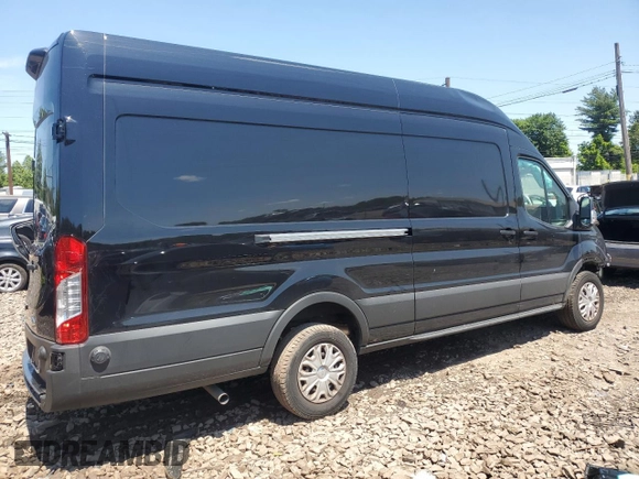2024 Ford Transit Cargo z VIN 1FTBW3X81RKB79008, wystawiony jako Copart lot #58158005 z przebiegiem Nie podano mil oraz Szkoda całkowita • Salvage title. Historia ofert i sprzedaży dostępna na DreamBid. Obrazek 3.