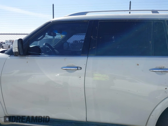 2014 Infiniti QX80 with VIN JN8AZ2NE8E9068192, listed as a IAAI auction lot 41882512 with 194,937 mi miles. Bid and sale history available at carsss.com. Image 14.