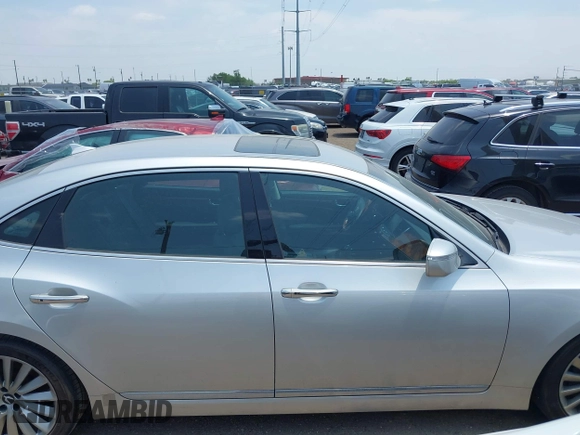 2014 Hyundai Equus Signature with VIN KMHGH4JH8EU080873, listed as a IAAI auction lot 42116898 with Not Provided miles and . Bid and sale history available at DreamBid. Image 13.