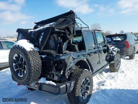 2024 Jeep Wrangler Rubicon with VIN 1C4PJXFG7RW357260, listed as a IAAI auction lot 40819801 with 3,890 mi miles. Bid and sale history available at carsss.com. Image 4.