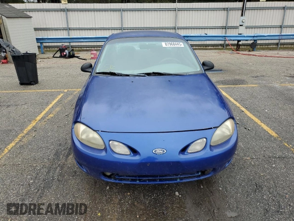 1998 Ford Escort ZX2 Cool z VIN 3FAKP1131WR224797, wystawiony jako Copart lot #87968445 z przebiegiem 142 159 mil mil oraz Szkoda całkowita • Salvage title. Historia ofert i sprzedaży dostępna na DreamBid. Obrazek 5.