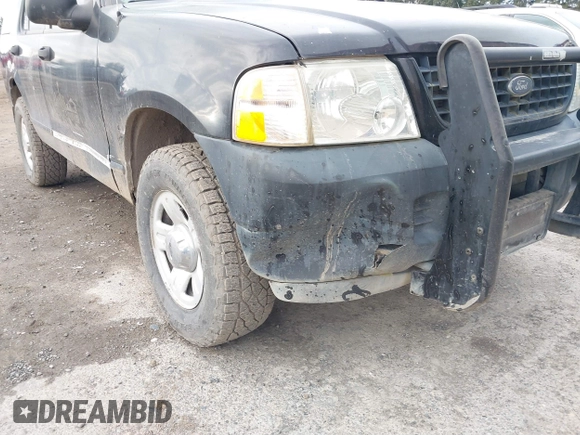 2005 Ford Explorer XLS with VIN 1FMZU62K55UB39520, listed as a IAAI auction lot 41641575 with 81,807 mi miles and . Bid and sale history available at DreamBid. Image 6.