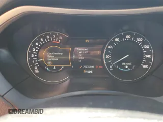 2016 Lincoln MKZ z VIN 3LN6L2G90GR600752, wystawiony jako Copart lot #56599625 z przebiegiem 73 275 mil mil oraz Szkoda całkowita • Salvage title. Historia ofert i sprzedaży dostępna na DreamBid. Obrazek 9.